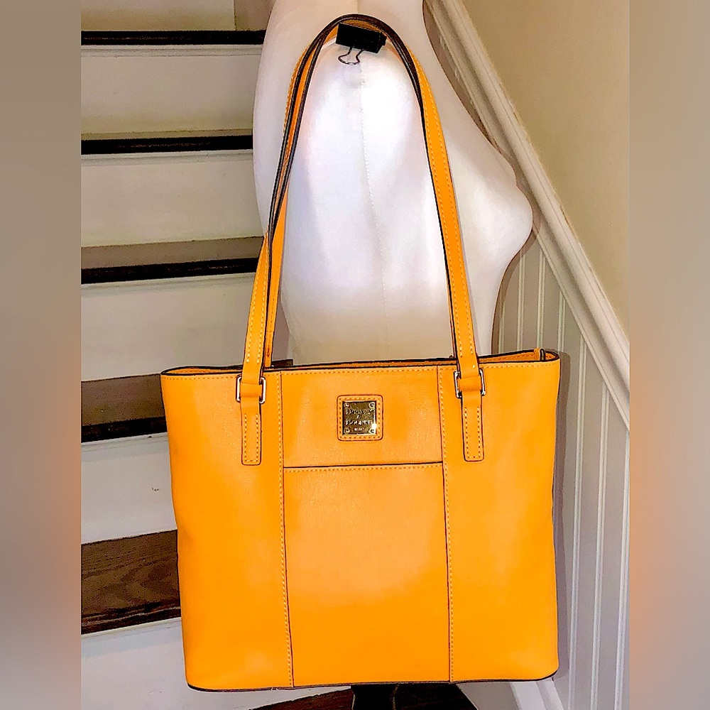 DOONEY BOURKE Orange Saffiano Leather Red Lining Two Top Handle Shoulder Straps - Picture 6 of 16